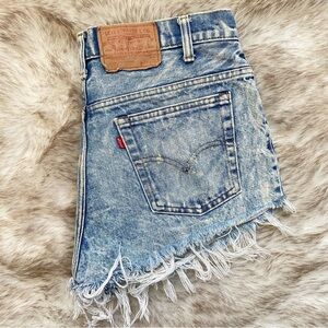 Vintage Levi’s Acid Wash Distressed Denim Cut Off Shorts